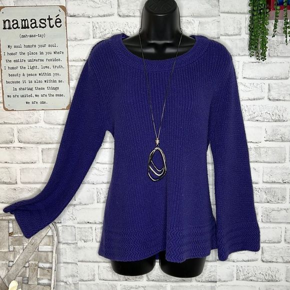 Style & Co Grape Bell Sleeve Thick Knit Sweater Size Medium - Picture 2 of 8